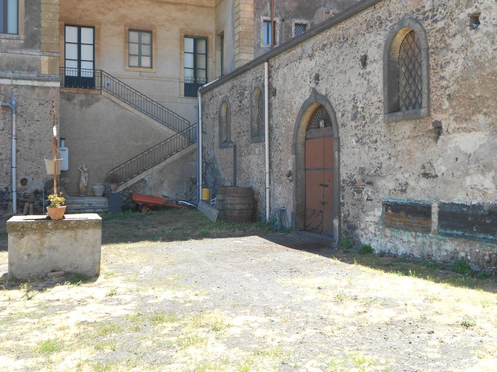 Etna Wine Azienda Agrituristica Villa Passopisciaro Room photo